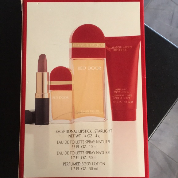 Elizabeth Arden Other Red Door Gift Set Poshmark